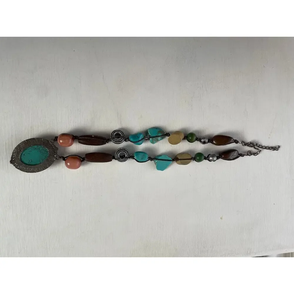 Vintage Faux Turquoise Necklace Howlite Glass Wood Metal Beading Leather Cord‎